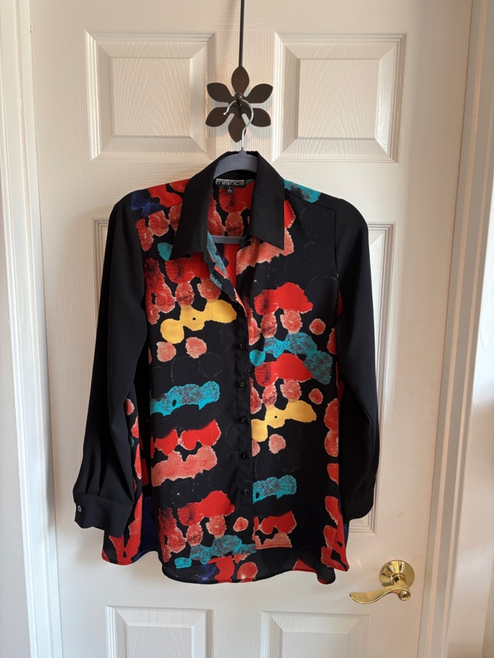 Mischa Vibrant Colorful Button Down Tunic Shirt Fits like Med Flows Wash & Wear